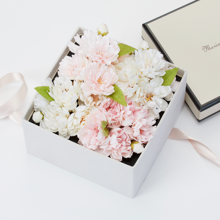 今年の春から始めよう、 愛しい人への「花贈り」