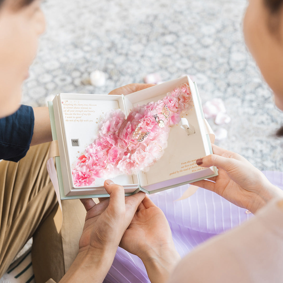 満開に咲く桜のアーチが登場！