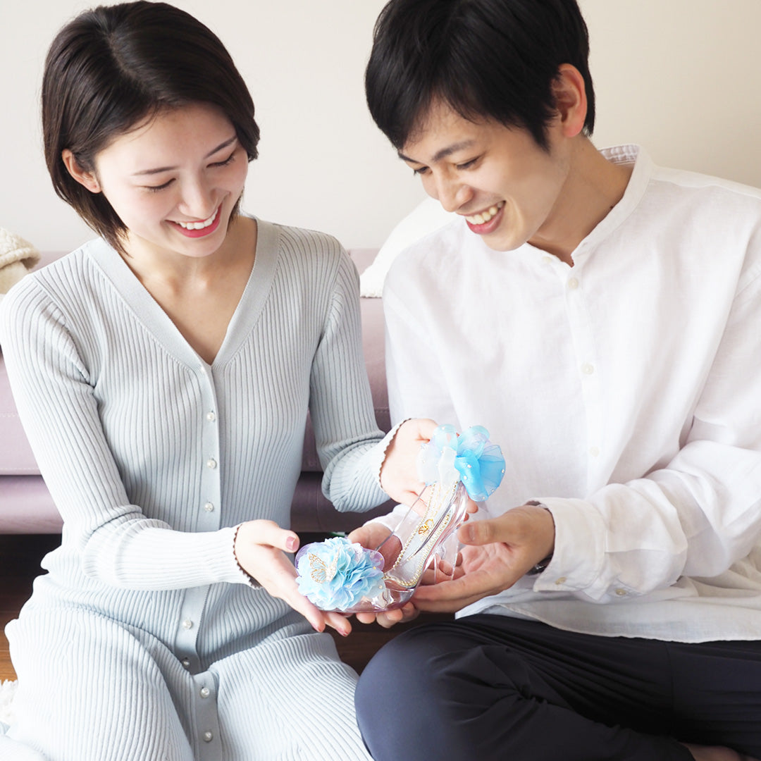 渡しながら「結婚してください」と言葉で伝えてくださいね
