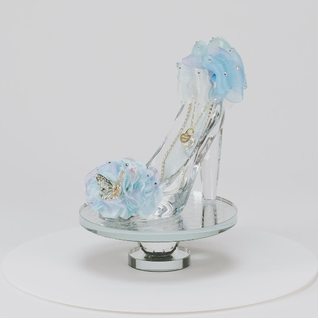 誕生日・プロポーズはシンデレラのガラスの靴　プリンセスブルー　MERIA ROOM PROPOSE（メリアルームプロポーズ）