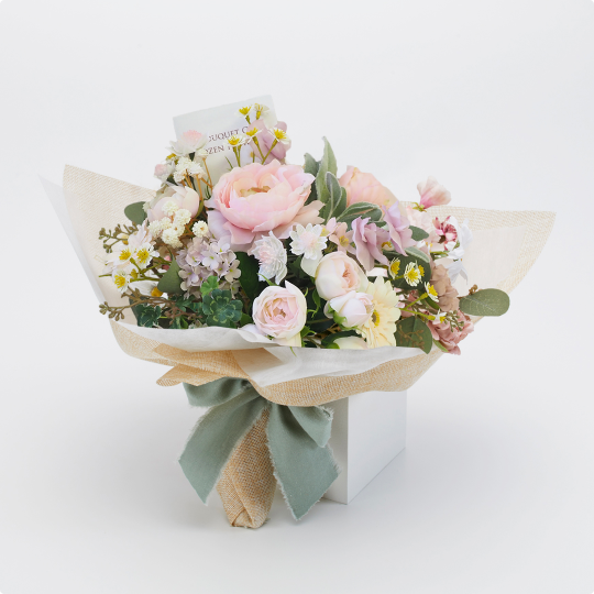 ホワイトダズンローズ(ピンク)