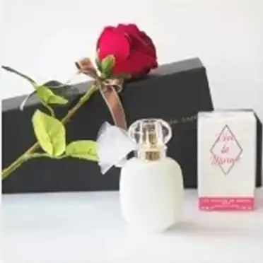 メリアルームのアートフラワーのカスタマイズ要素　⓵お花に香りをプラス